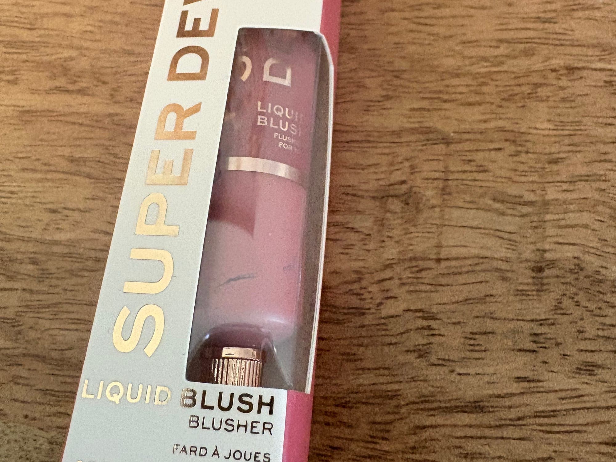 Revolution Super Dewy Liquid Blush - Roze