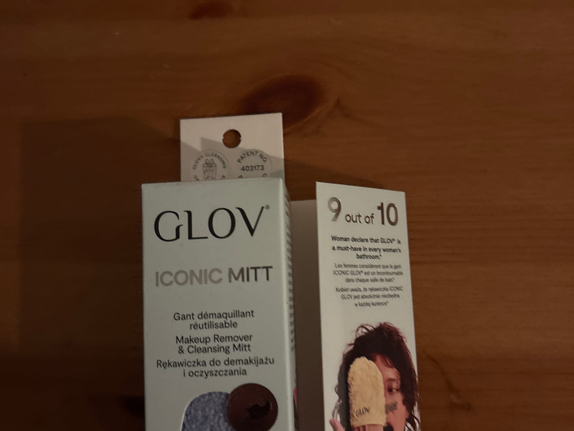 GLOV Iconic Mitt - Make-up Remover & Cleansing Mitt